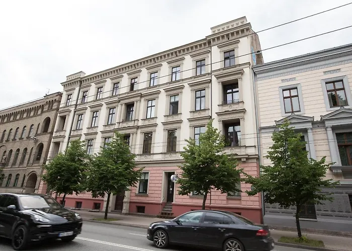 Cozy Valdemara, Free Parking, Self Check-in * Riga